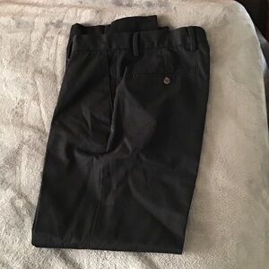 Amazon Essentials Men's Classic Black Dress Pants